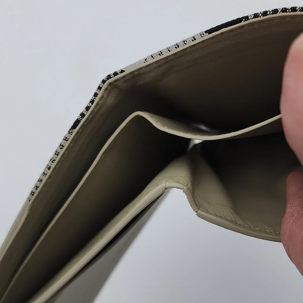 BurberryCheck Bifold Wallet - Picture 4 of 6